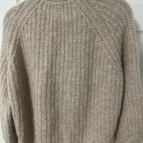 Sezane Basile Neutral Taupe Button-Front Knit Cardigan - Picture 4 of 6